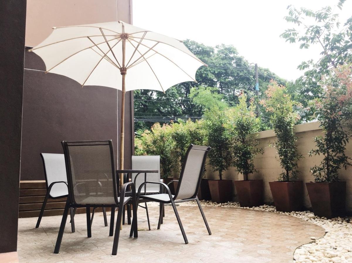 B And Y Residence Chiang Mai Exterior photo